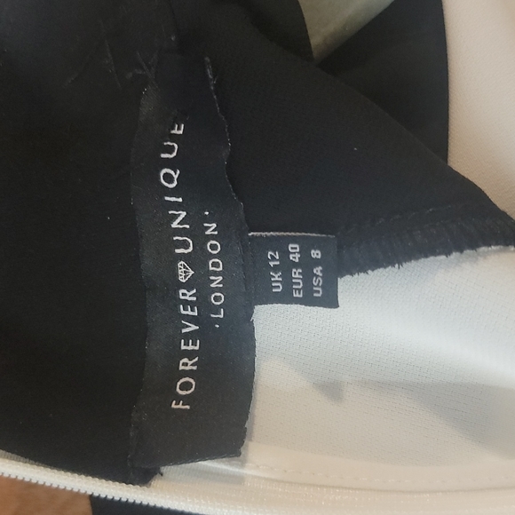 Top - Picture 4 of 8